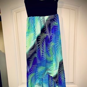 Ladies size medium high low strapless dress with a tropical floral then!